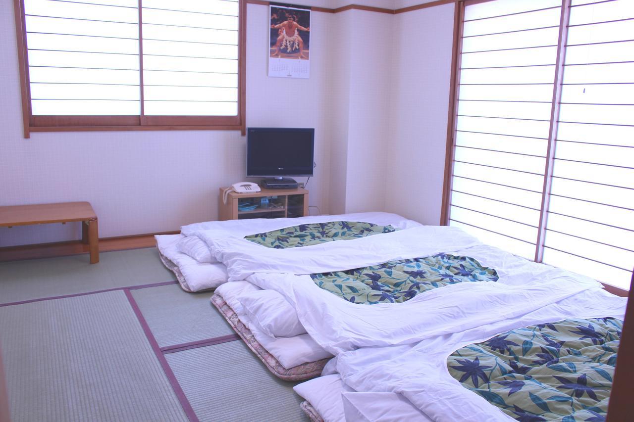 Fuji-Shi Business Hotel Furuiya Ryokan Фудзи Экстерьер фото